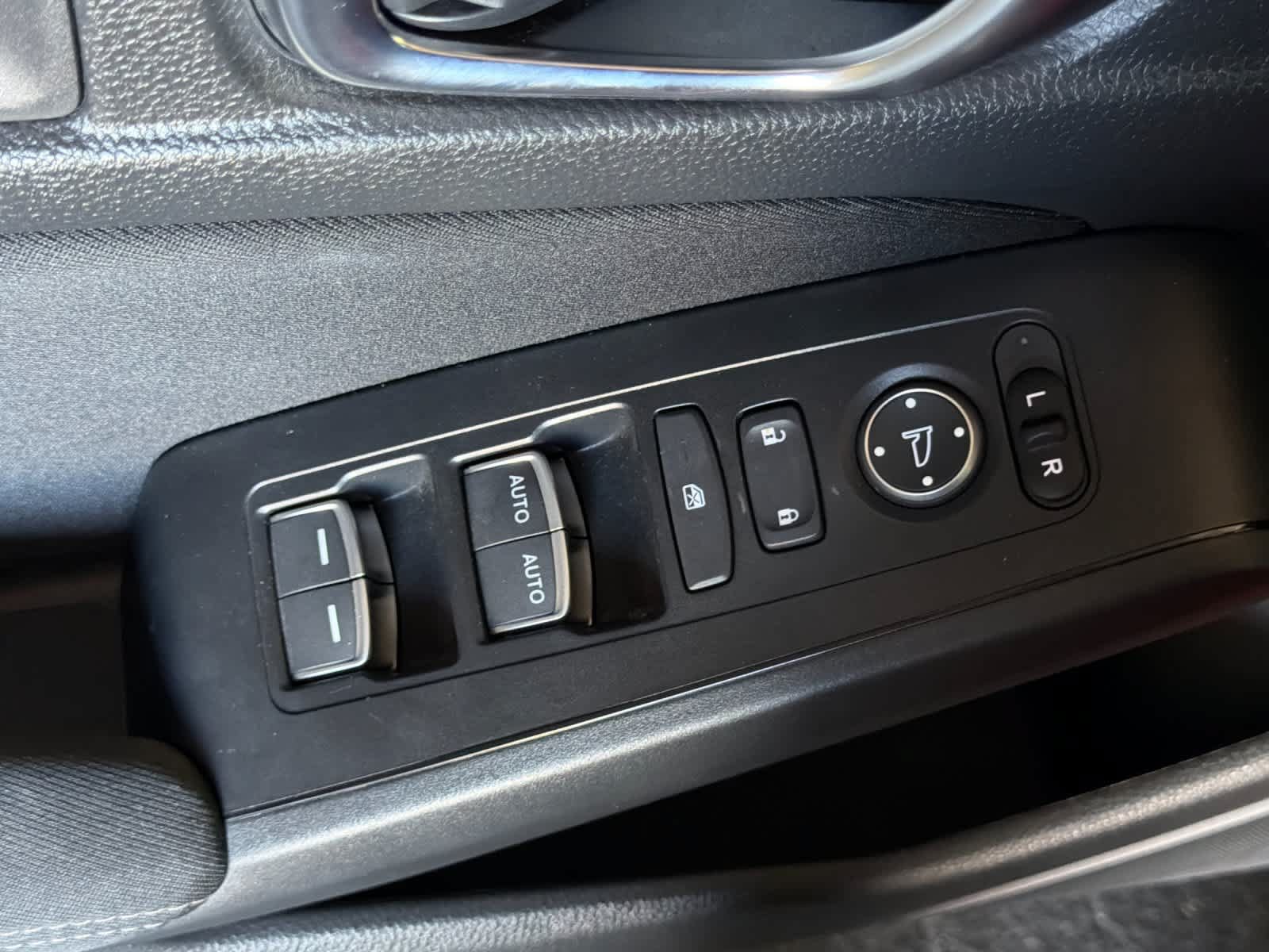 Used 2024 Honda Civic Sport image 13