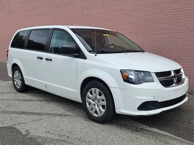 Used 2019 Dodge Grand Caravan SE FWD image 3