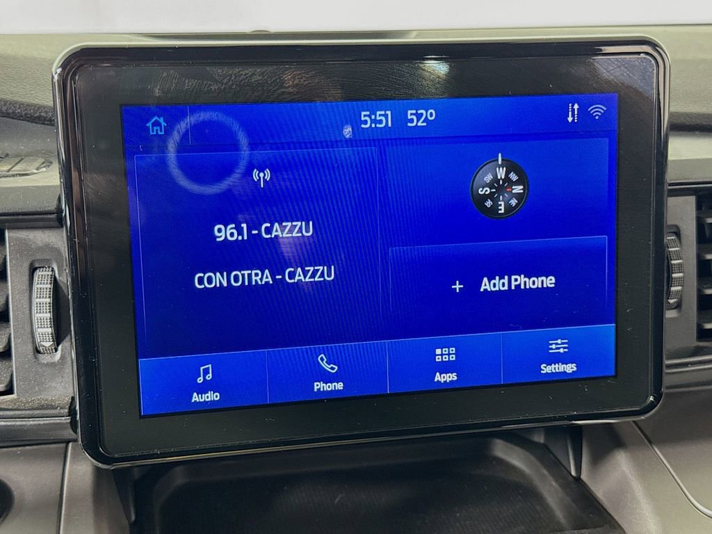 Used 2022 Ford Explorer XLT image 30