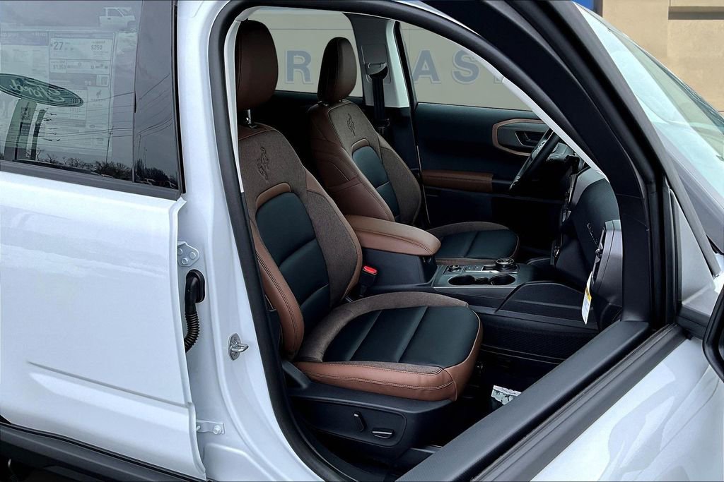 New 2025 Ford Bronco Sport Outer Banks w/ Outer Banks Tech Package+ image 11