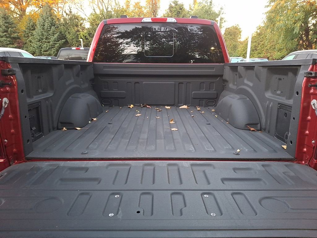 Used 2024 Ford F150 Lariat w/ FX4 Off-Road Package image 26