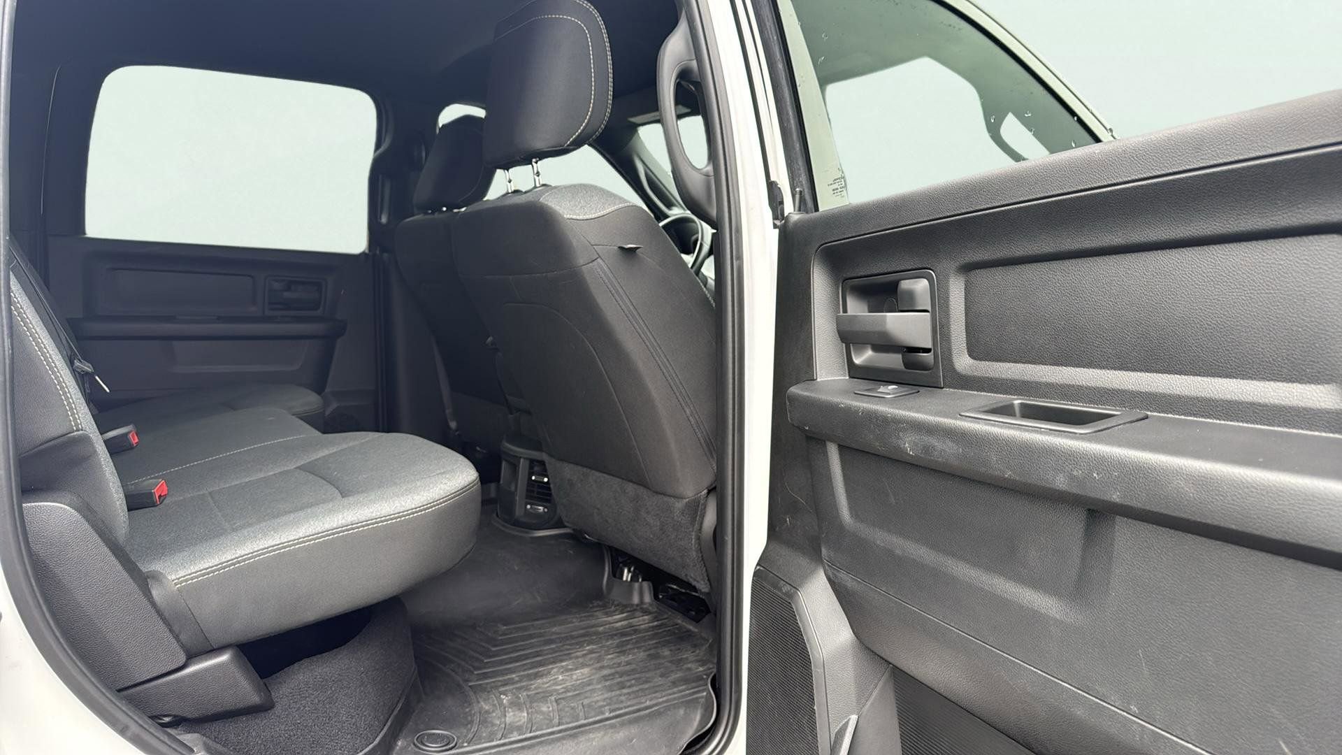 Used 2022 RAM 2500 Tradesman AWD/4WD image 18