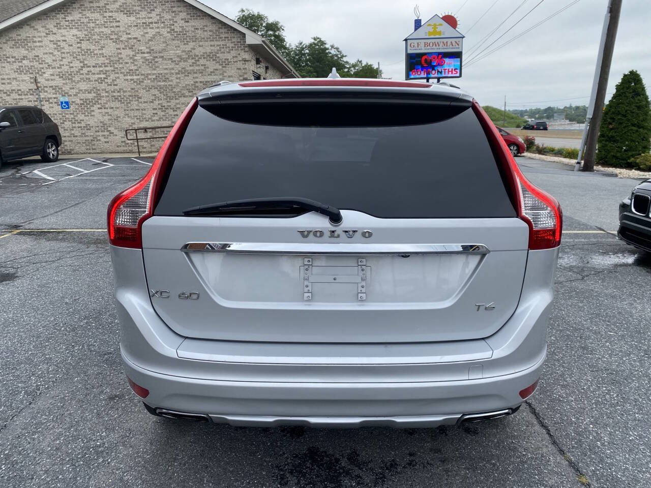 Used 2015 Volvo XC60 T6 Premier Plus AWD/4WD image 7