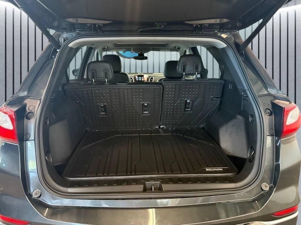 Used 2018 Chevrolet Equinox Premier AWD/4WD image 9