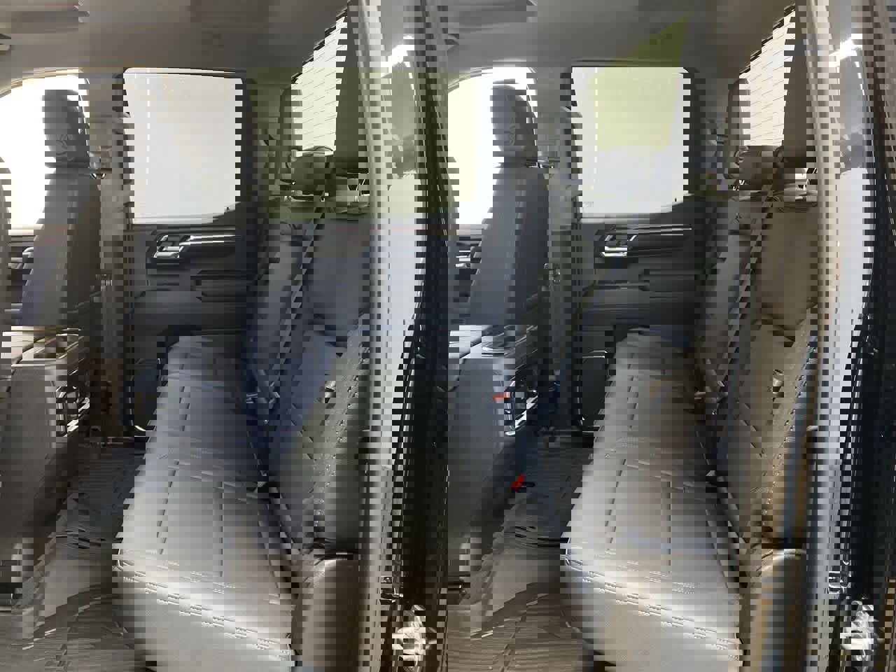 Used 2023 GMC Sierra 1500 SLT w/ SLT Premium Package image 16