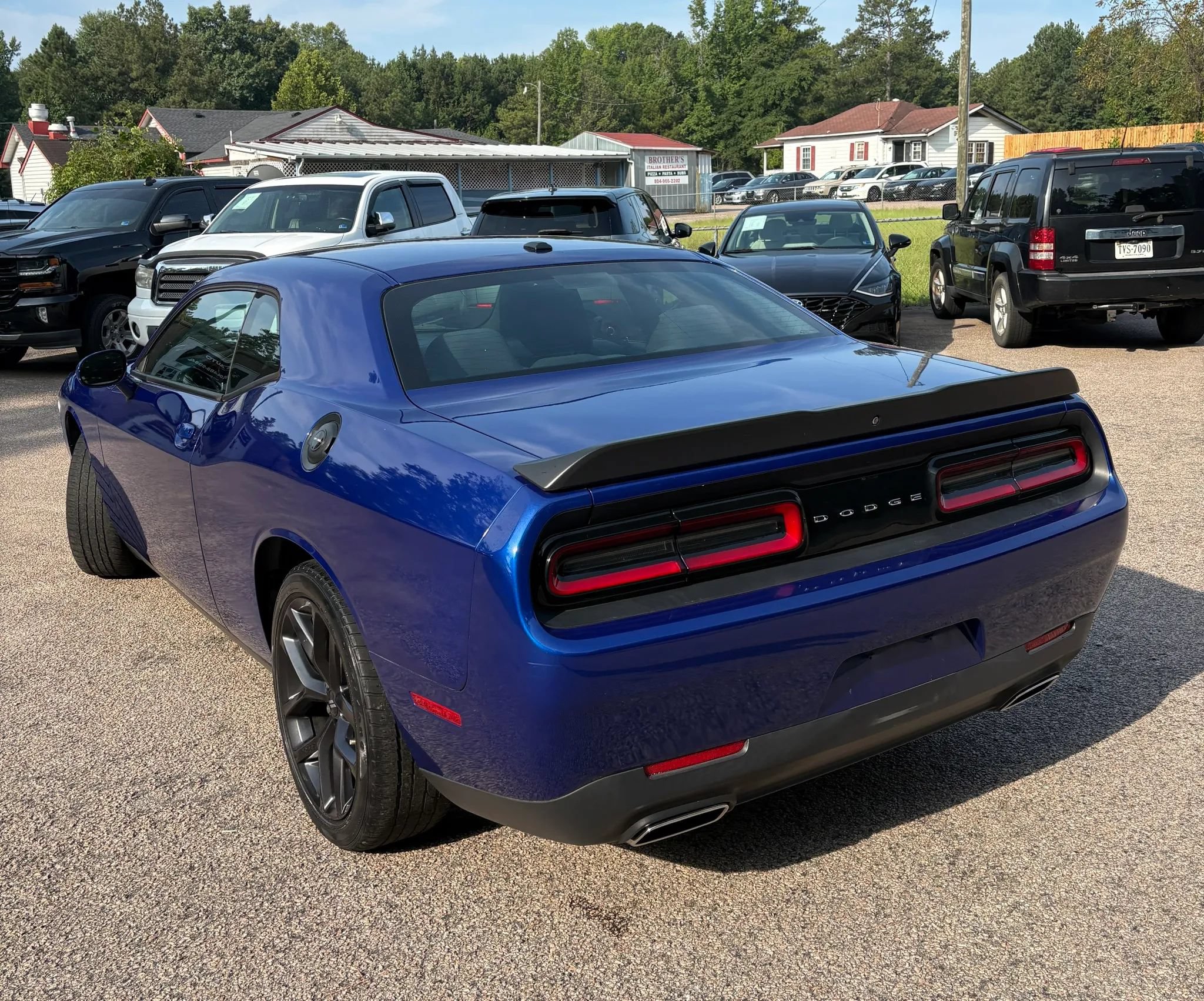 Used 2019 Dodge Challenger SXT w/ Blacktop Package RWD image 4