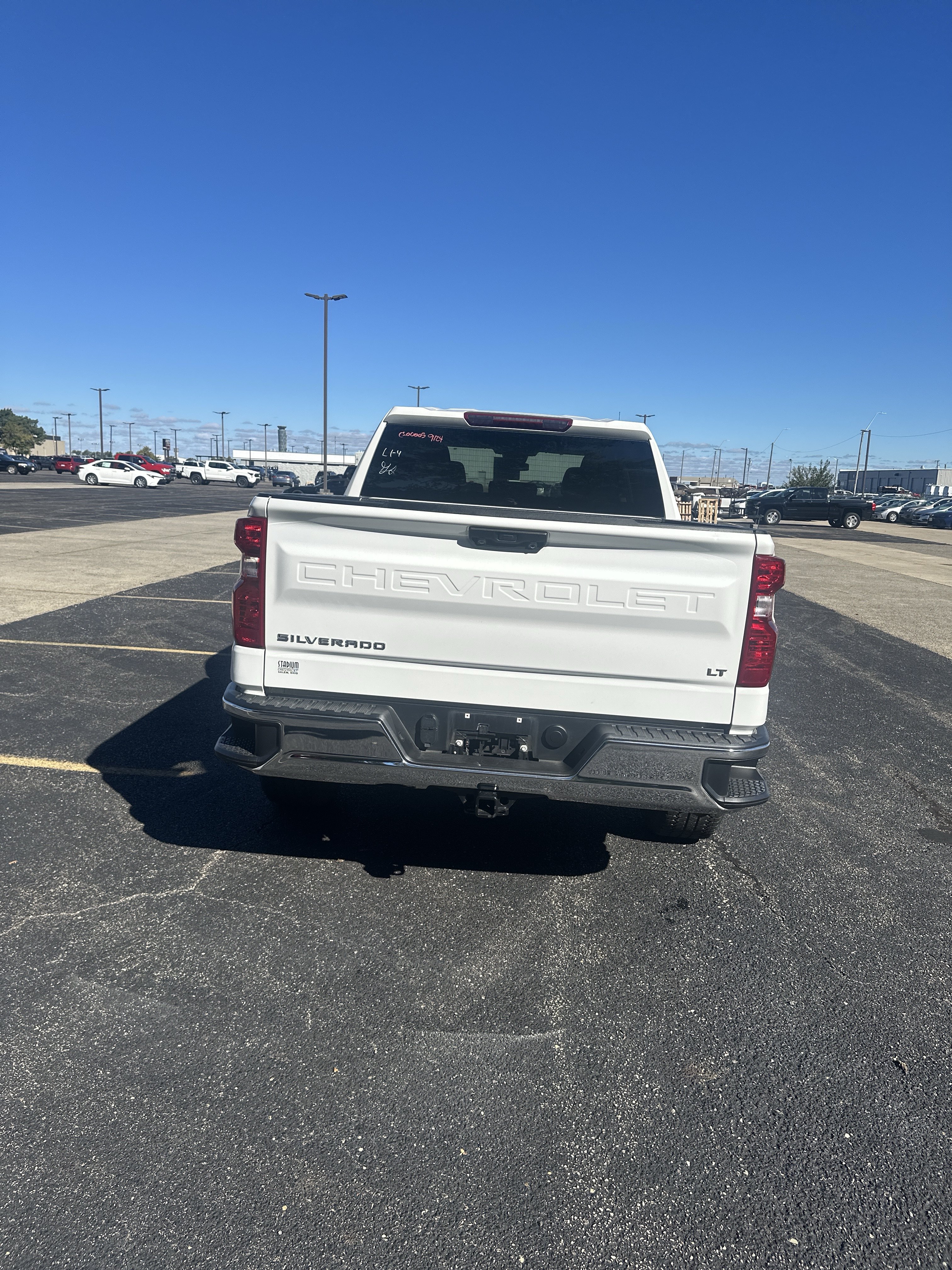 Used 2024 Chevrolet Silverado 1500 LT AWD/4WD image 4