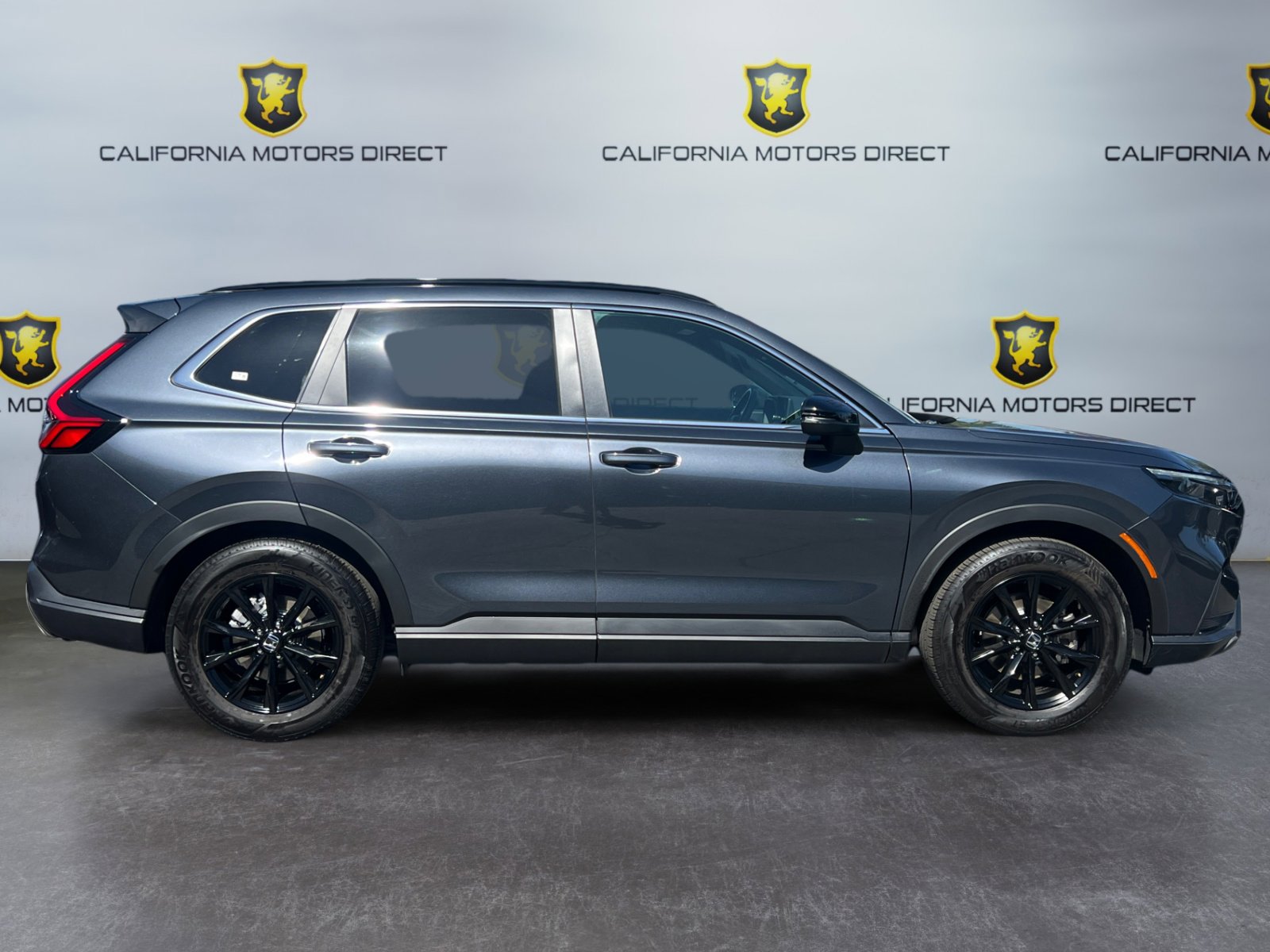 Used 2025 Honda CR-V Sport image 6