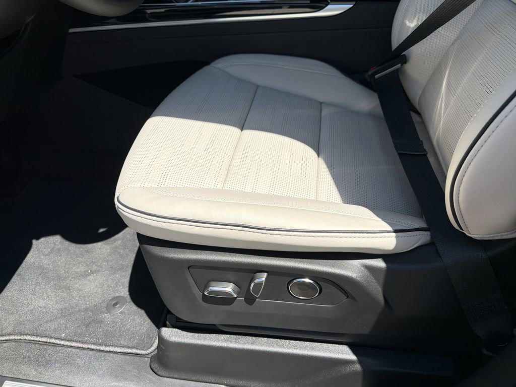 New 2026 Cadillac Escalade Sport w/ Touring Package image 21