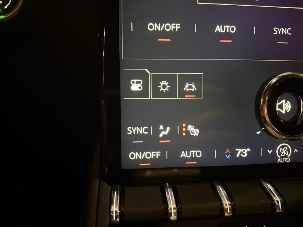 Used 2026 GMC Terrain Elevation w/ Elevation Premium Package image 5