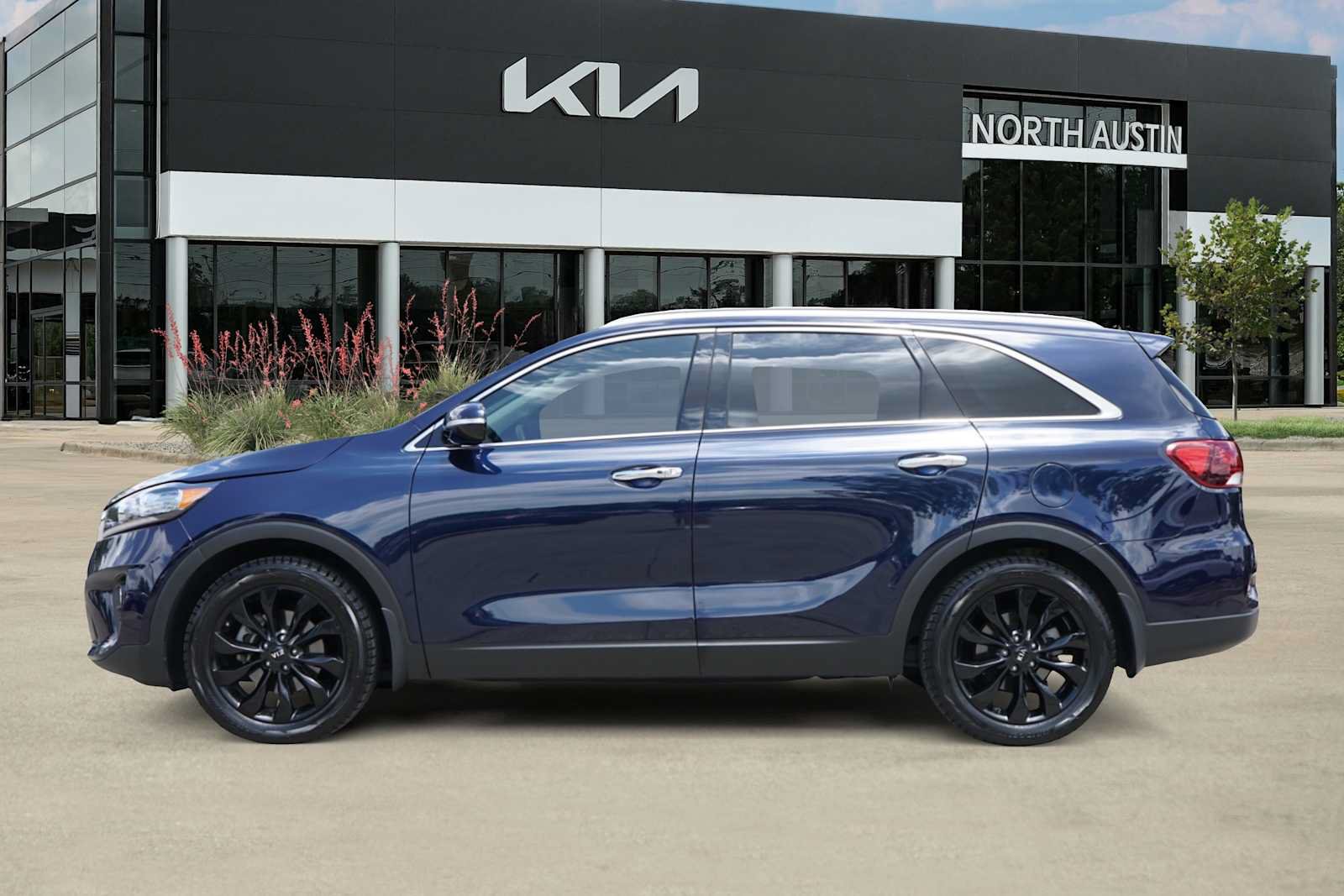 Used 2020 Kia Sorento EX FWD image 3