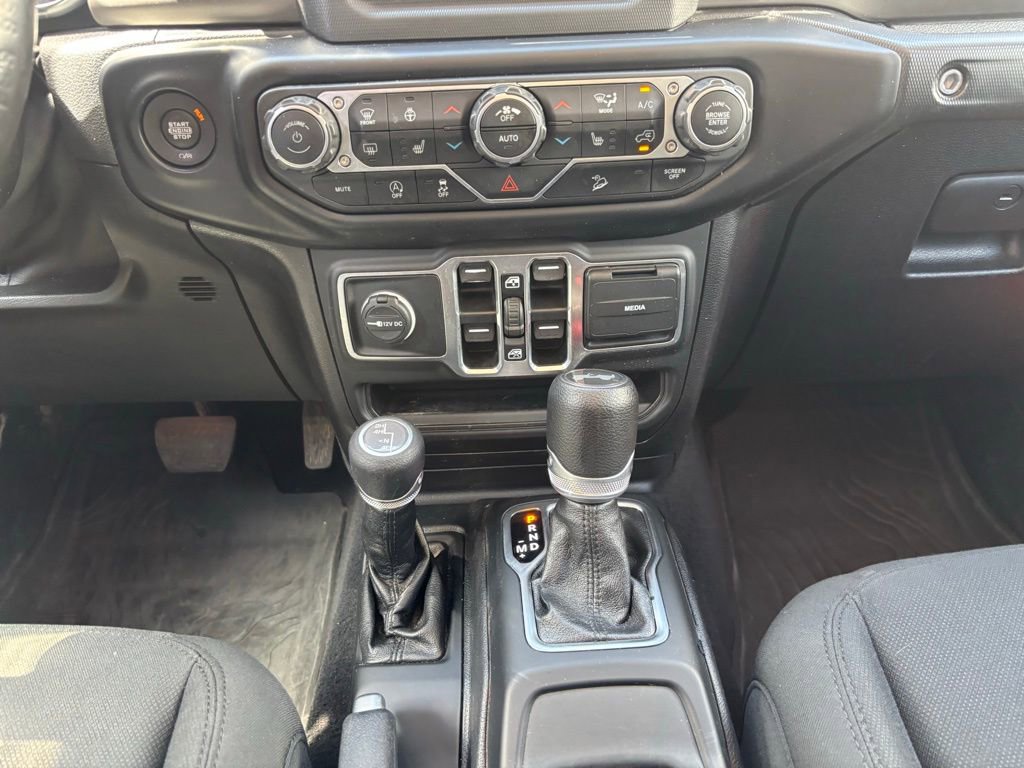 Used 2021 Jeep Wrangler Unlimited Sport image 24