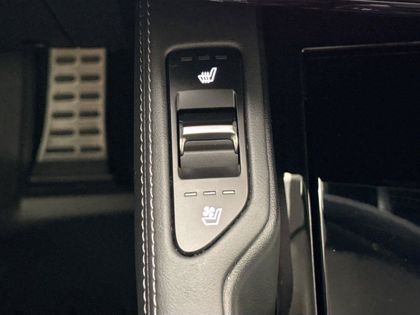 Used 2023 Kia Telluride SX FWD image 8