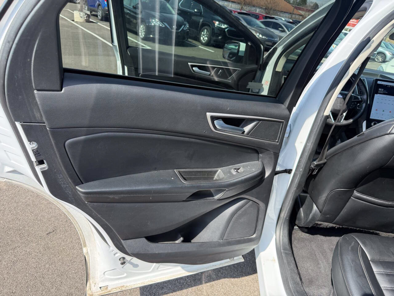 Used 2022 Ford Edge SEL AWD/4WD image 19