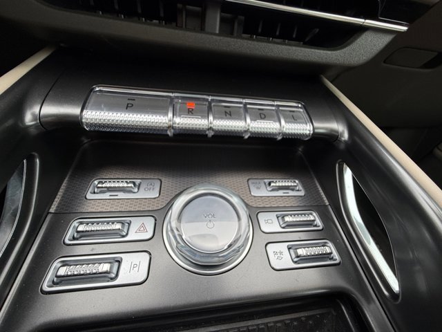Used 2025 Lincoln Nautilus Premier w/ Equipment Group 102A image 33