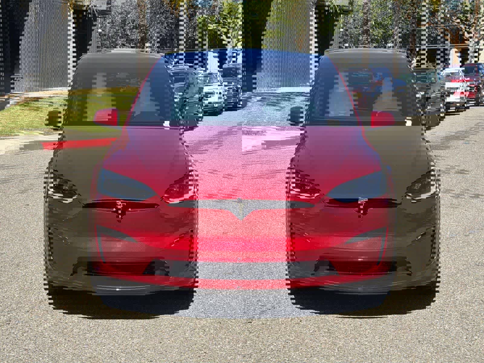 Used 2023 Tesla Model X Plaid image 2