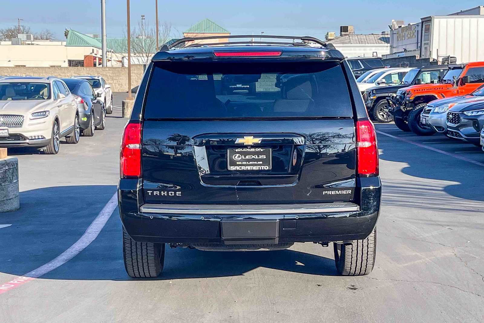 Used 2019 Chevrolet Tahoe Premier image 3