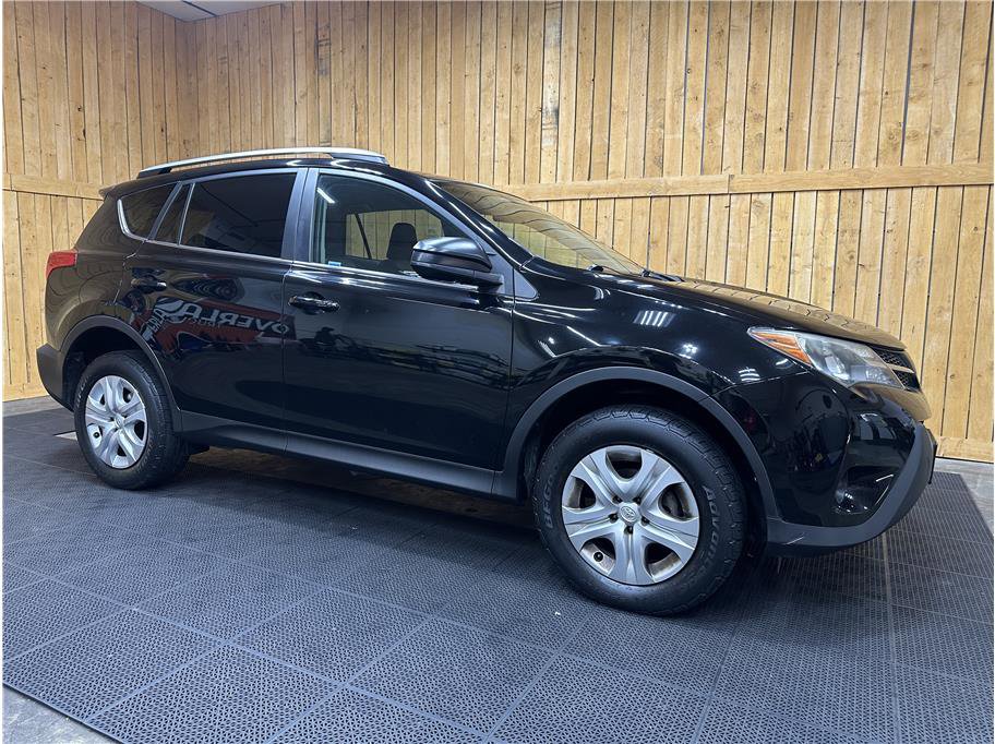Used 2013 Toyota RAV4 LE image 5