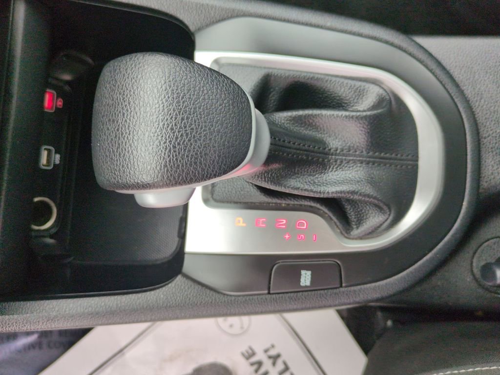 Used 2024 Kia Forte LXS FWD image 23