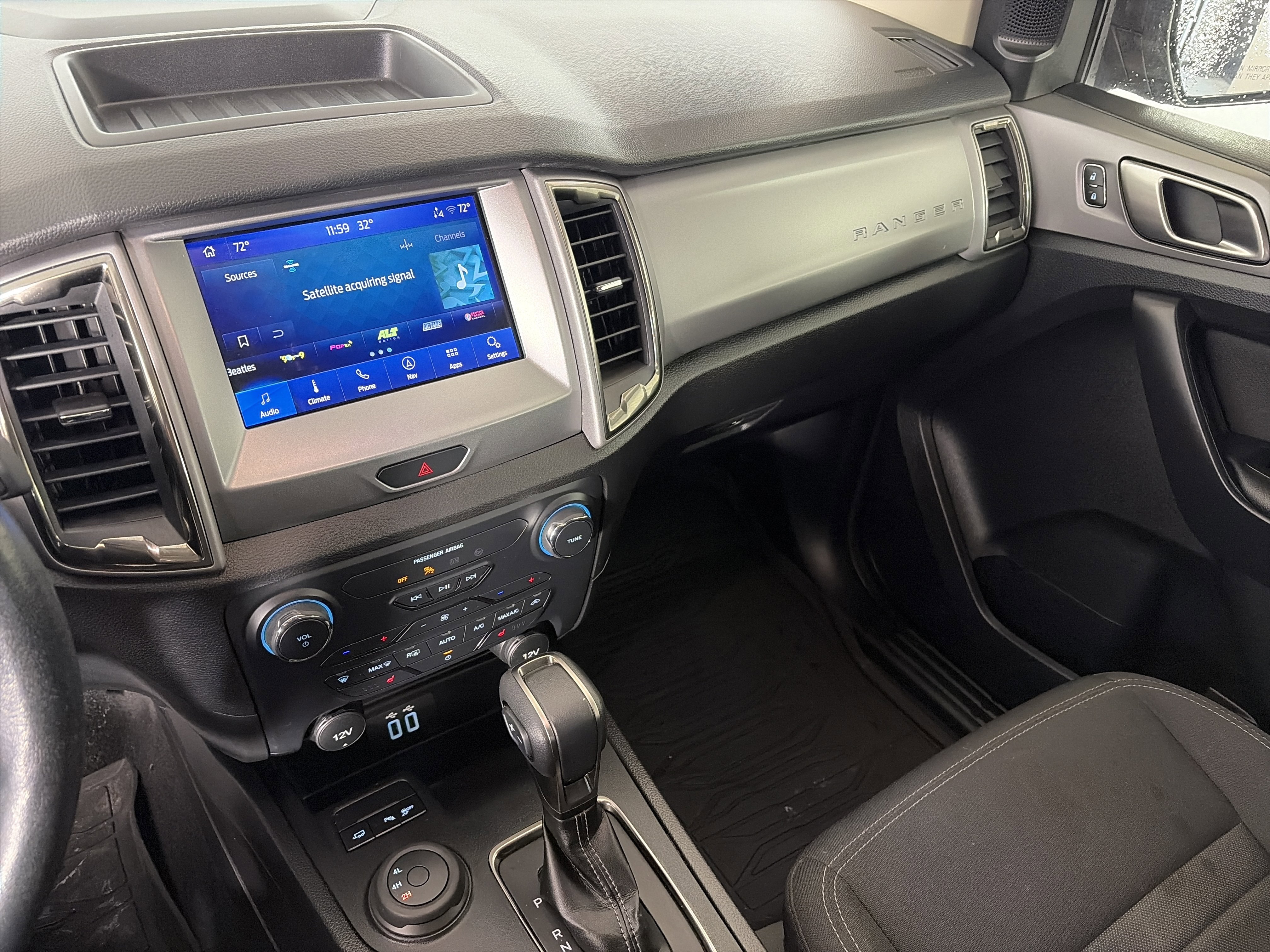 Used 2023 Ford Ranger XLT w/ Equipment Group 302A High image 4