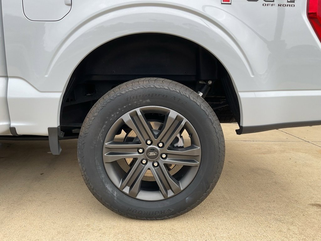 Used 2022 Ford F150 XLT w/ Equipment Group 302A High image 6