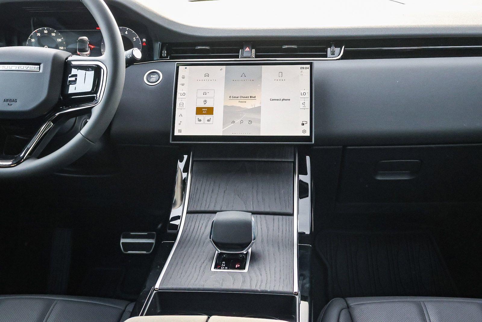 New 2026 Land Rover Range Rover Evoque Dynamic SE image 24