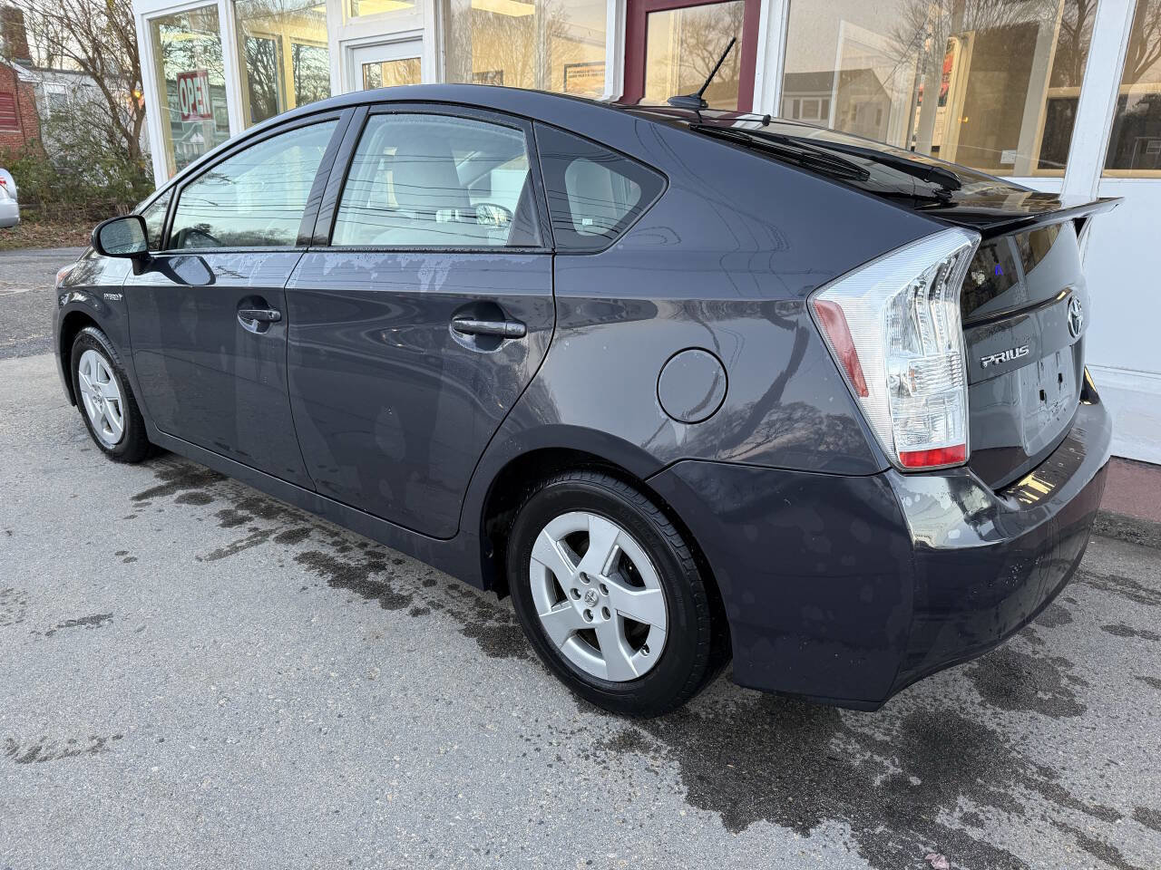 Used 2010 Toyota Prius Three FWD image 38