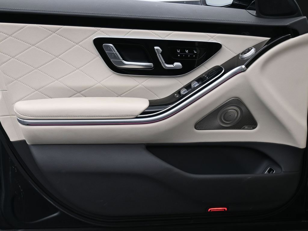 Used 2023 Mercedes-Benz S 580 4MATIC Sedan image 9