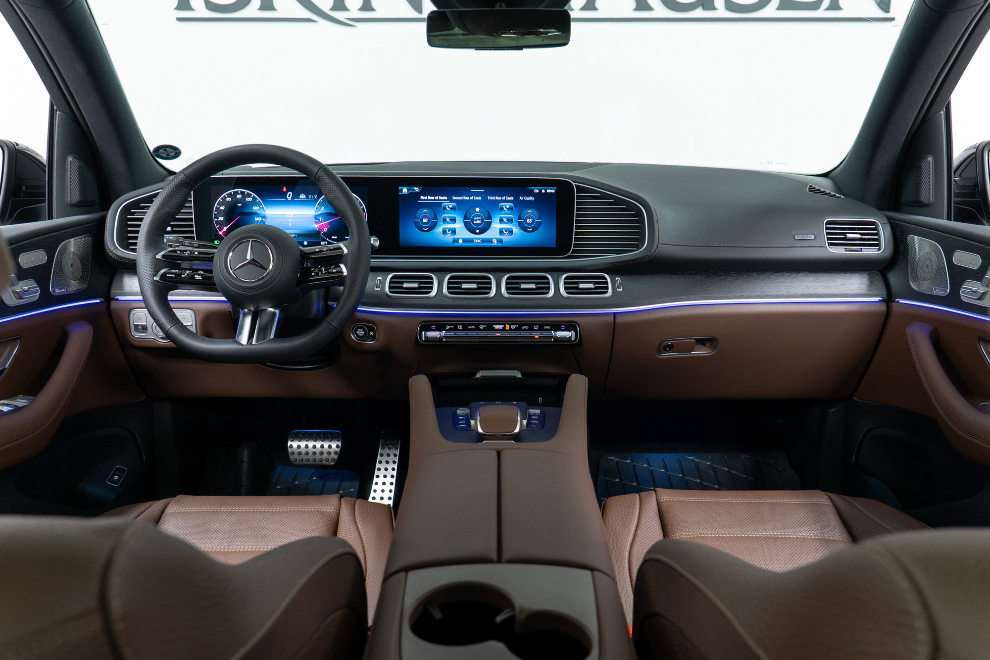 New 2026 Mercedes-Benz GLS 580 4MATIC image 14