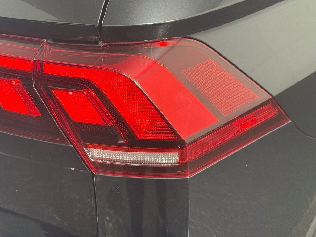 Used 2024 Volkswagen Tiguan S FWD image 33