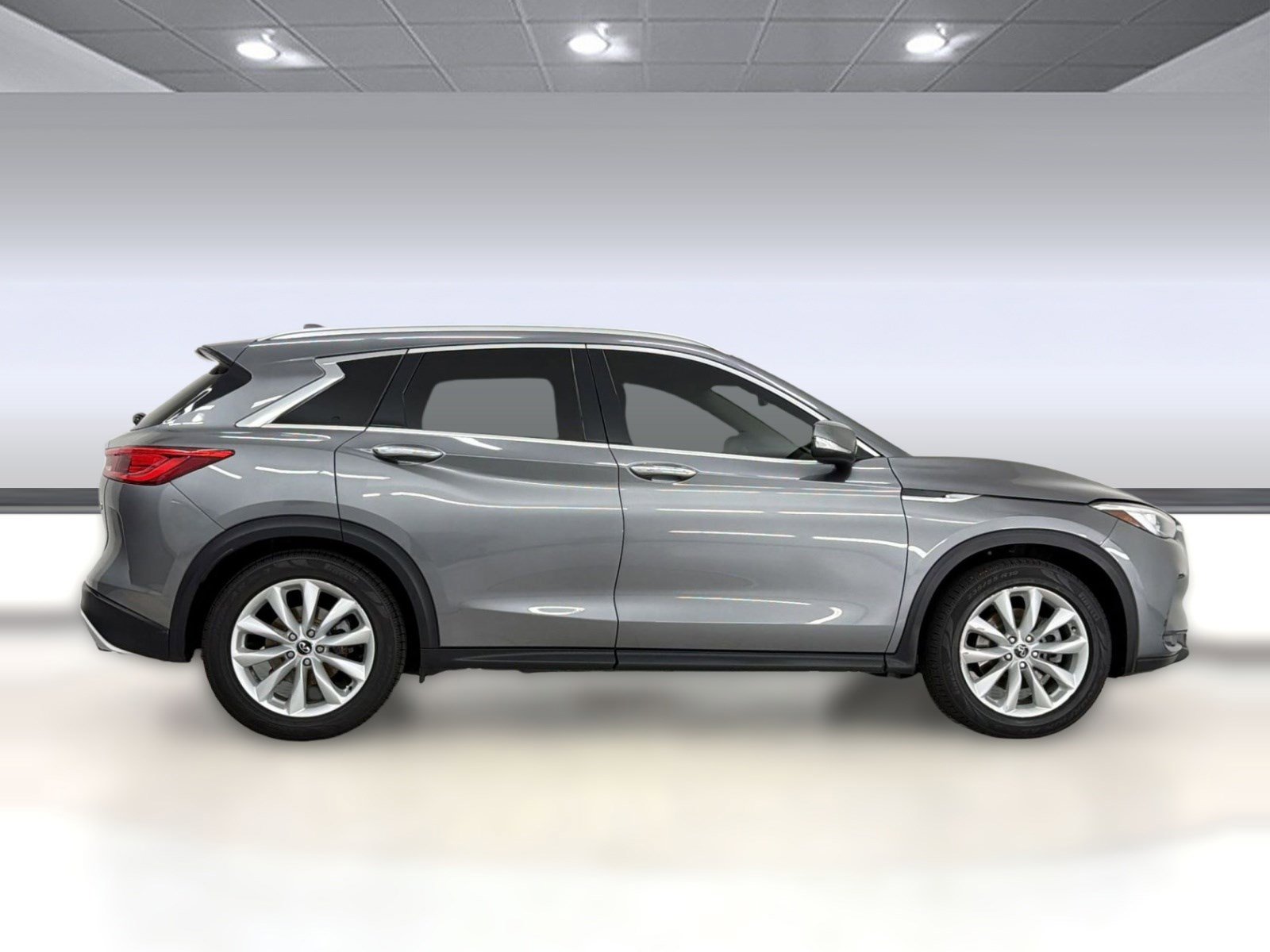 Used 2019 INFINITI QX50 Luxe image 8