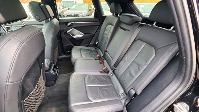 Used 2020 Audi Q3 2.0T Premium w/ Convenience Package image 30