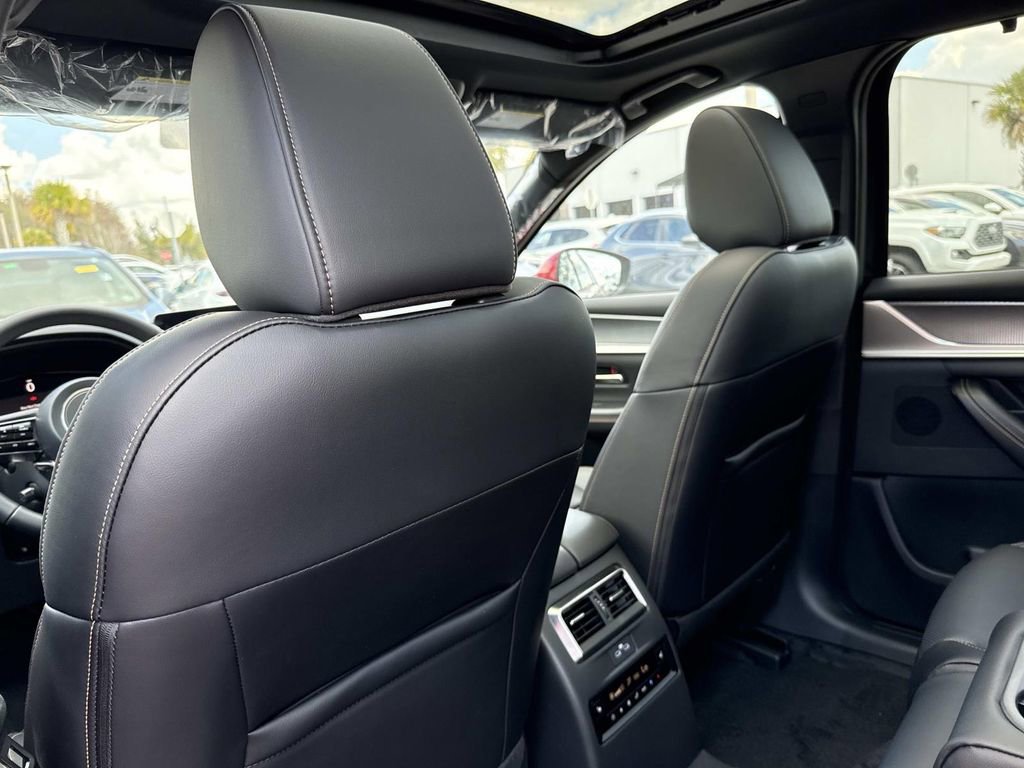 New 2026 MAZDA CX-90 Plug-In Hybrid w/ Premium Plus image 17