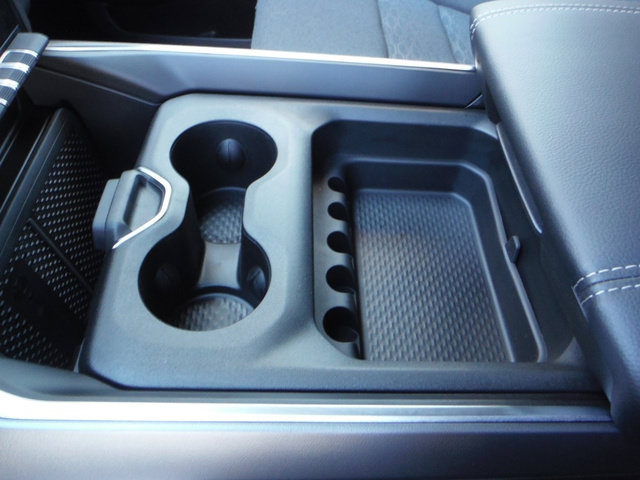 New 2026 RAM 1500 4x4 Crew Cab image 29
