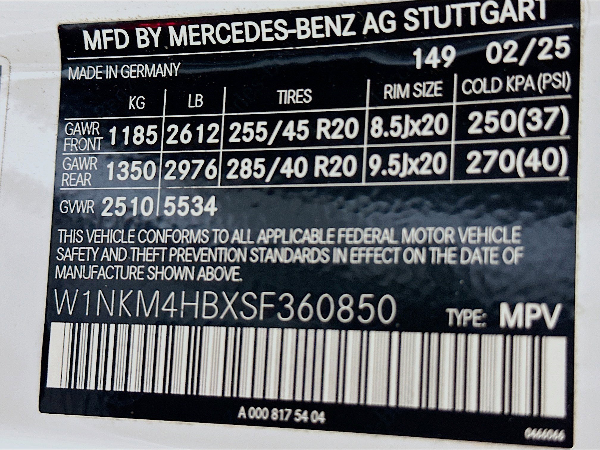 Used 2025 Mercedes-Benz GLC 300 4MATIC image 34