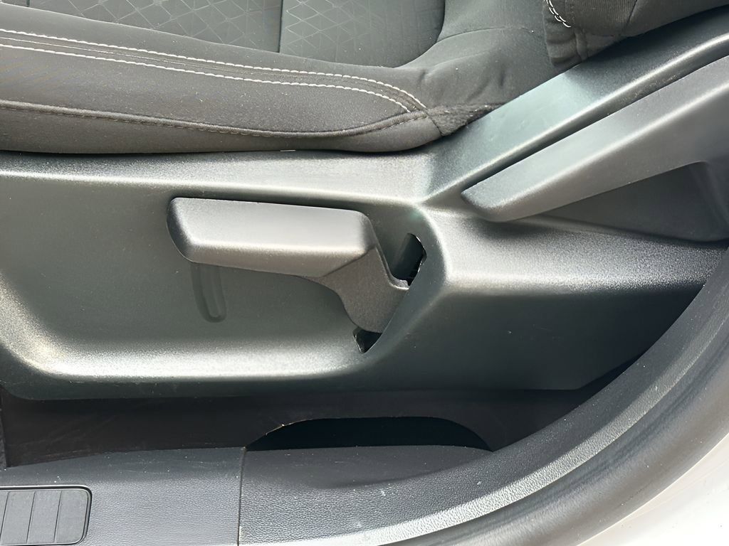 Used 2025 Ford Escape Active image 24