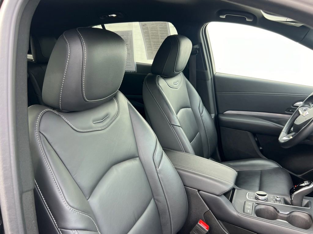 Certified 2025 Cadillac XT4 Premium Luxury image 22