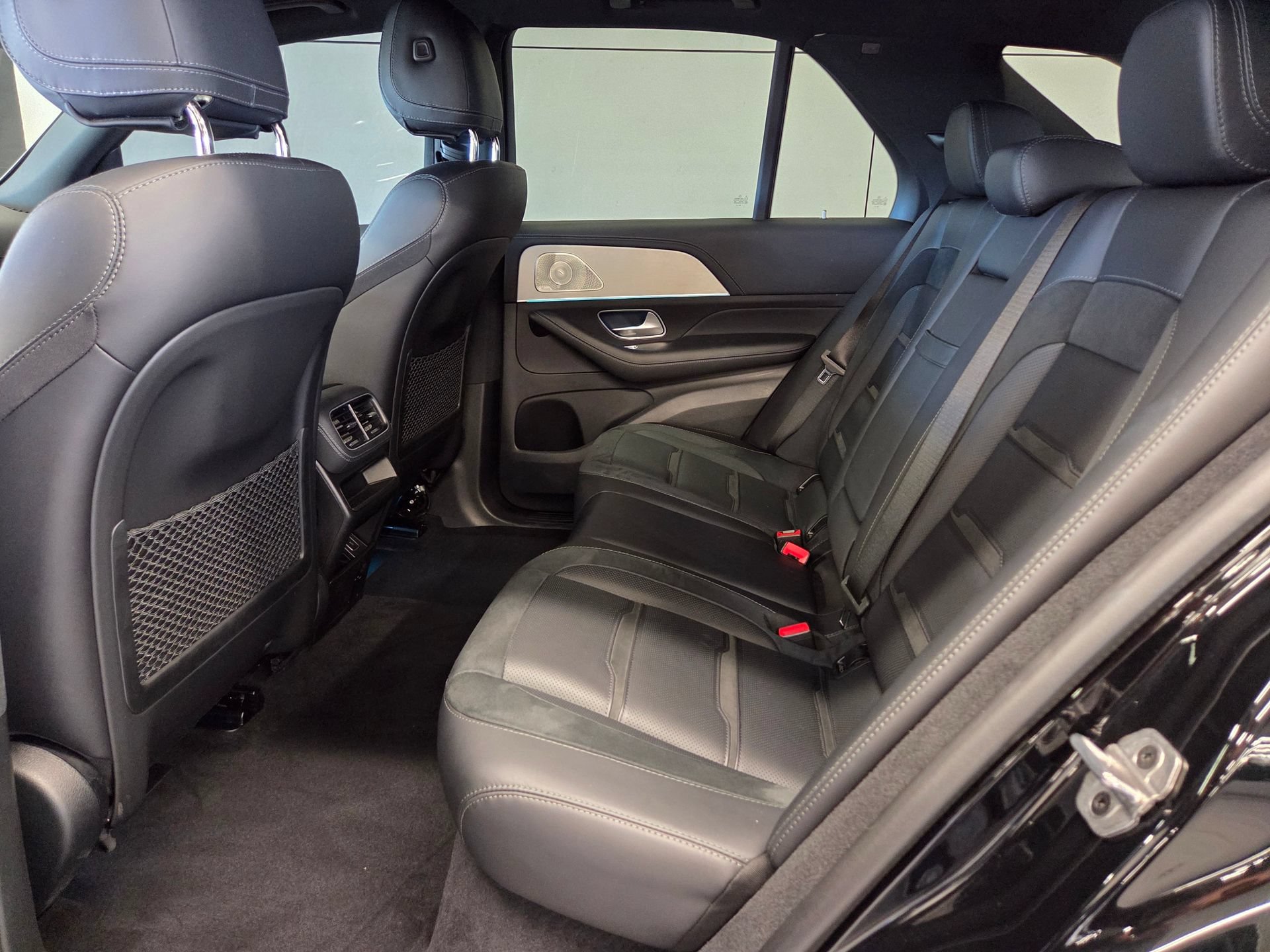 Used 2023 Mercedes-Benz GLE 53 AMG 4MATIC image 11