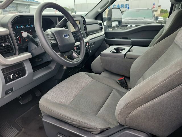 Used 2025 Ford F250 XLT image 11