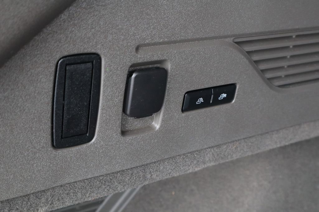 Used 2024 Lincoln Nautilus Black Label AWD/4WD image 28