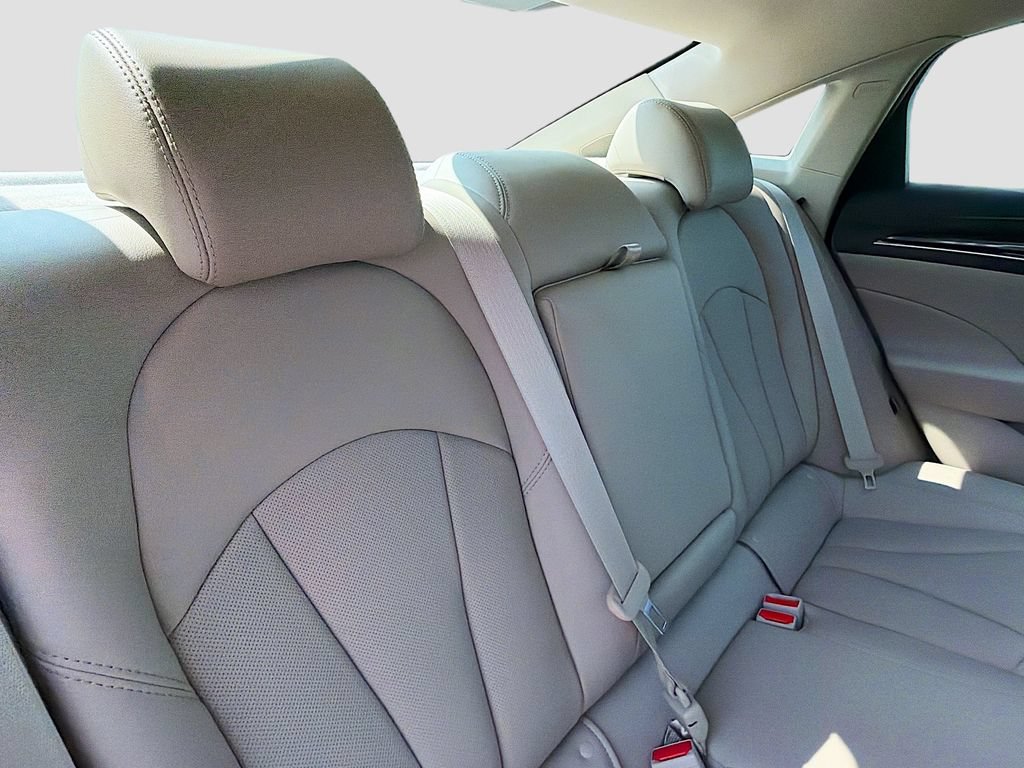 Used 2018 Buick LaCrosse Essence w/ Sights and Sounds Package FWD image 30