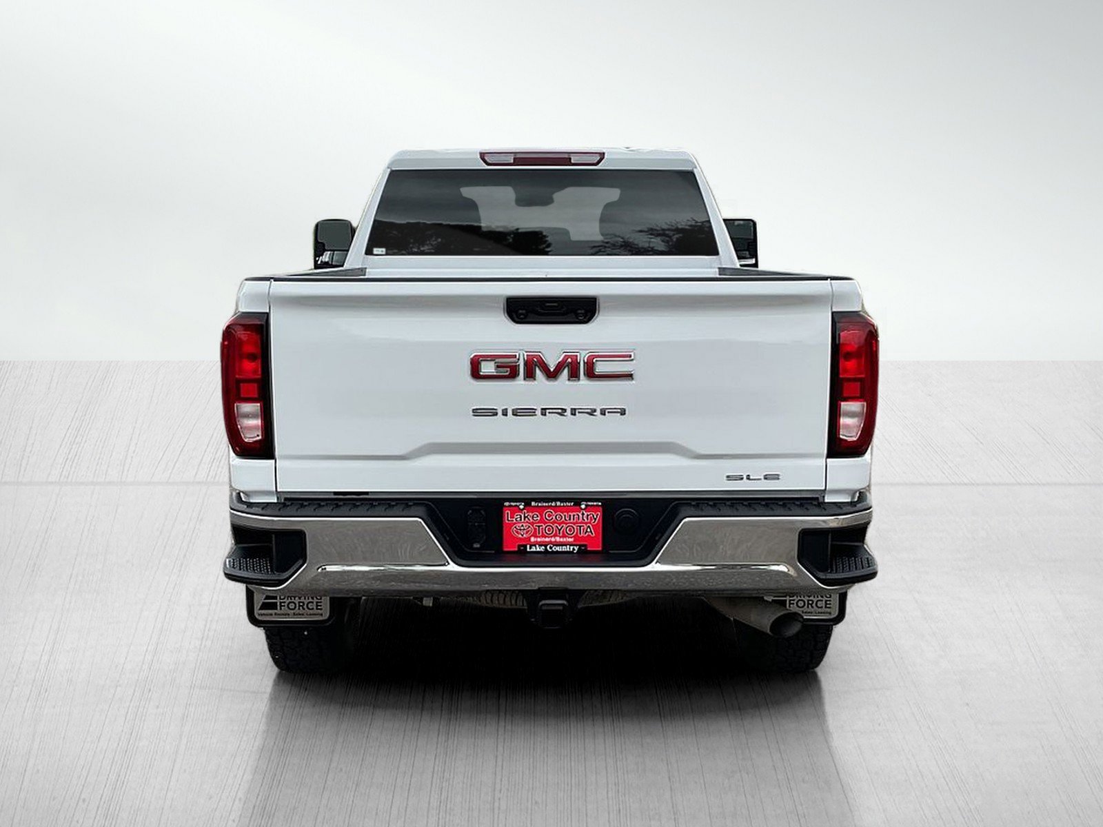 Used 2025 GMC Sierra 3500 SLE w/ SLE Convenience Package AWD/4WD image 4