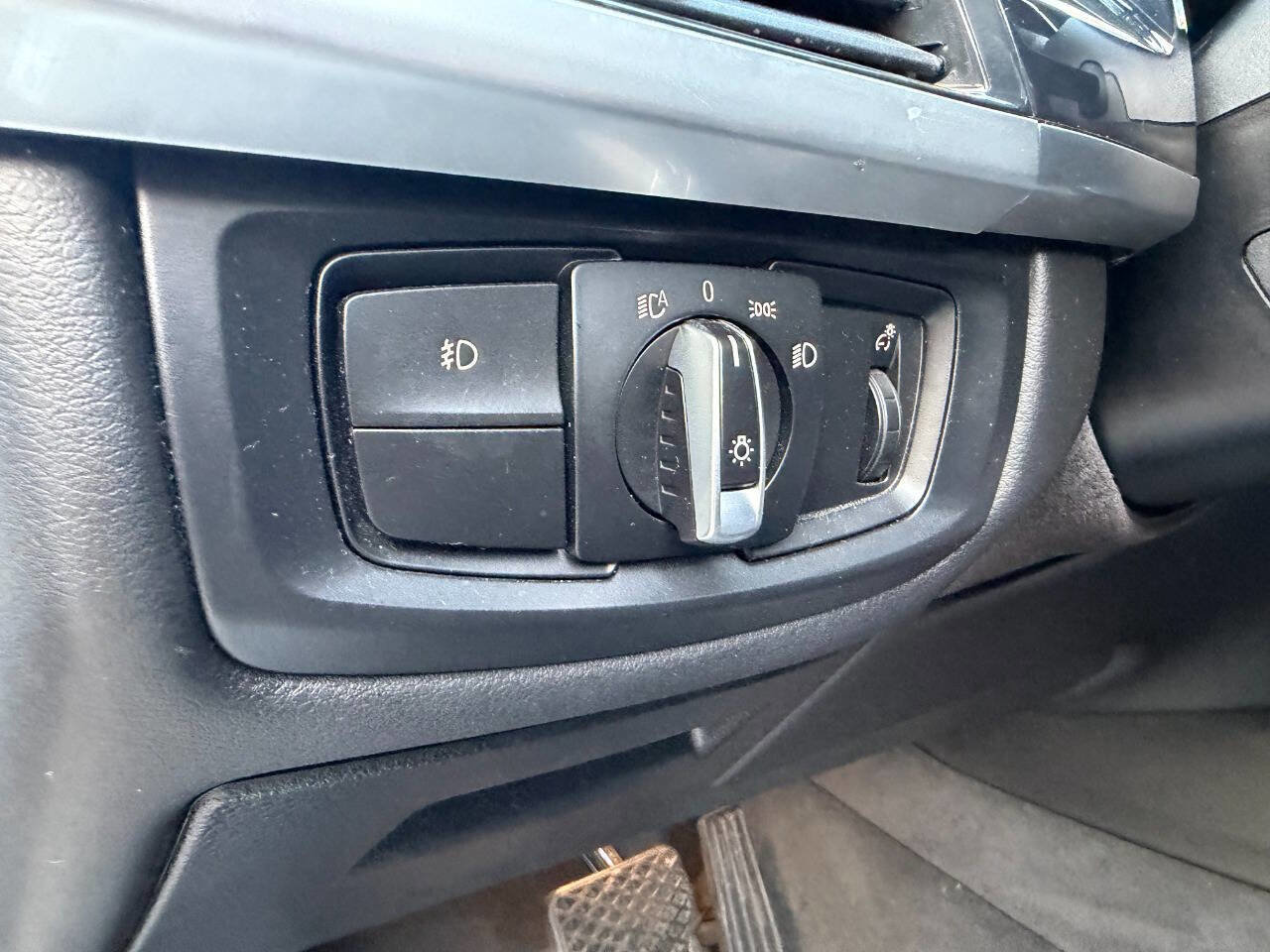 Used 2018 BMW X5 xDrive35i w/ Driving Assistance Package AWD/4WD image 38