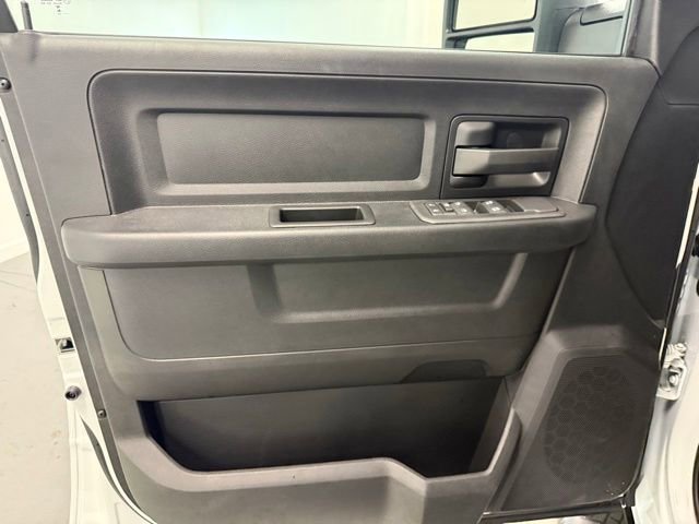 New 2026 RAM 3500 Tradesman w/ Chrome Appearance Group A AWD/4WD image 12