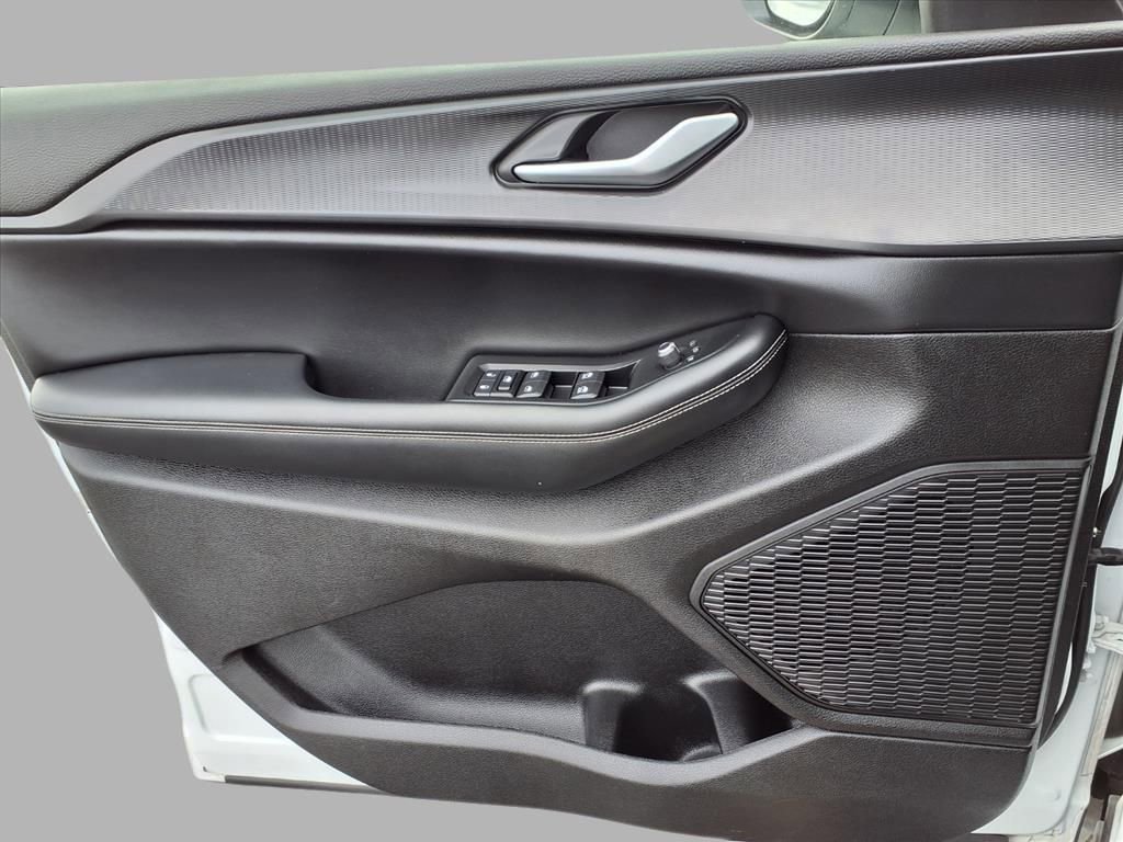 Used 2023 Jeep Grand Cherokee L Laredo image 15