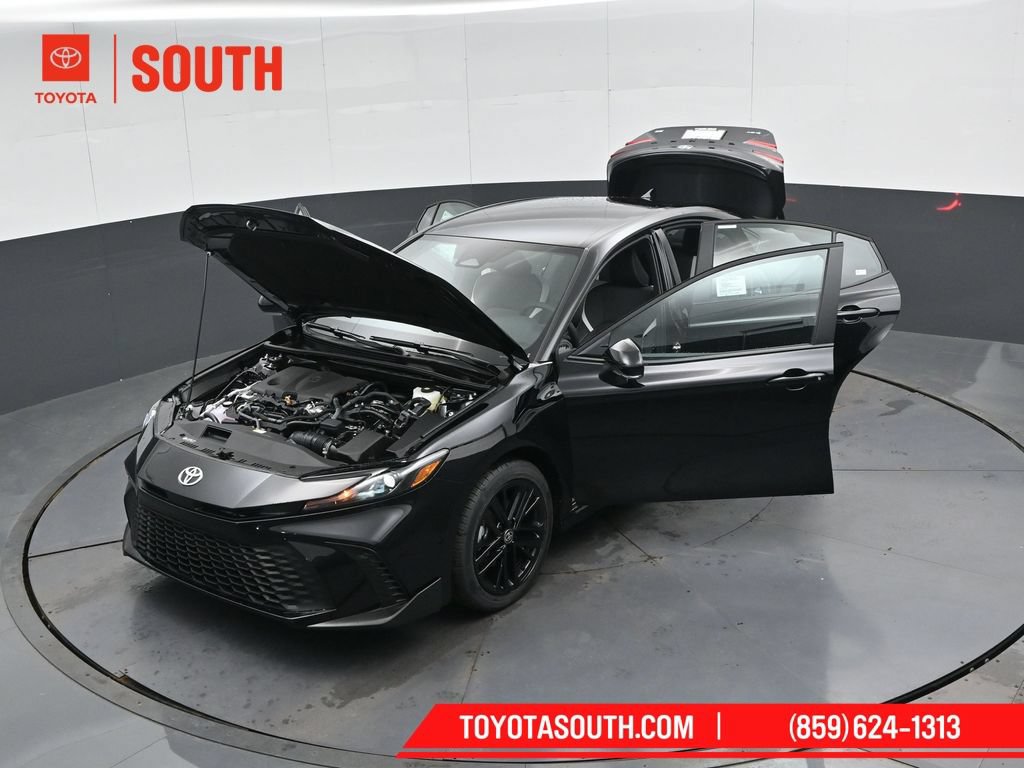 Used 2026 Toyota Camry SE FWD image 57