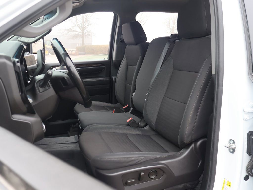 Used 2024 GMC Sierra 2500 SLE w/ SLE Convenience Package image 26