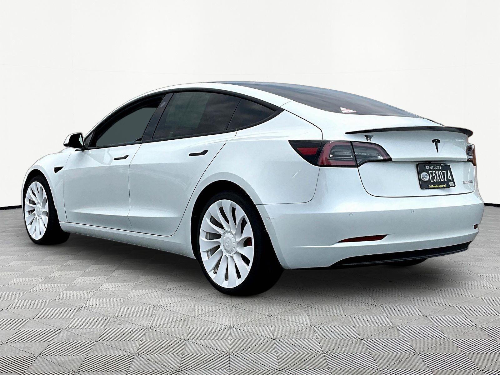 Used 2022 Tesla Model 3 Performance AWD/4WD image 4