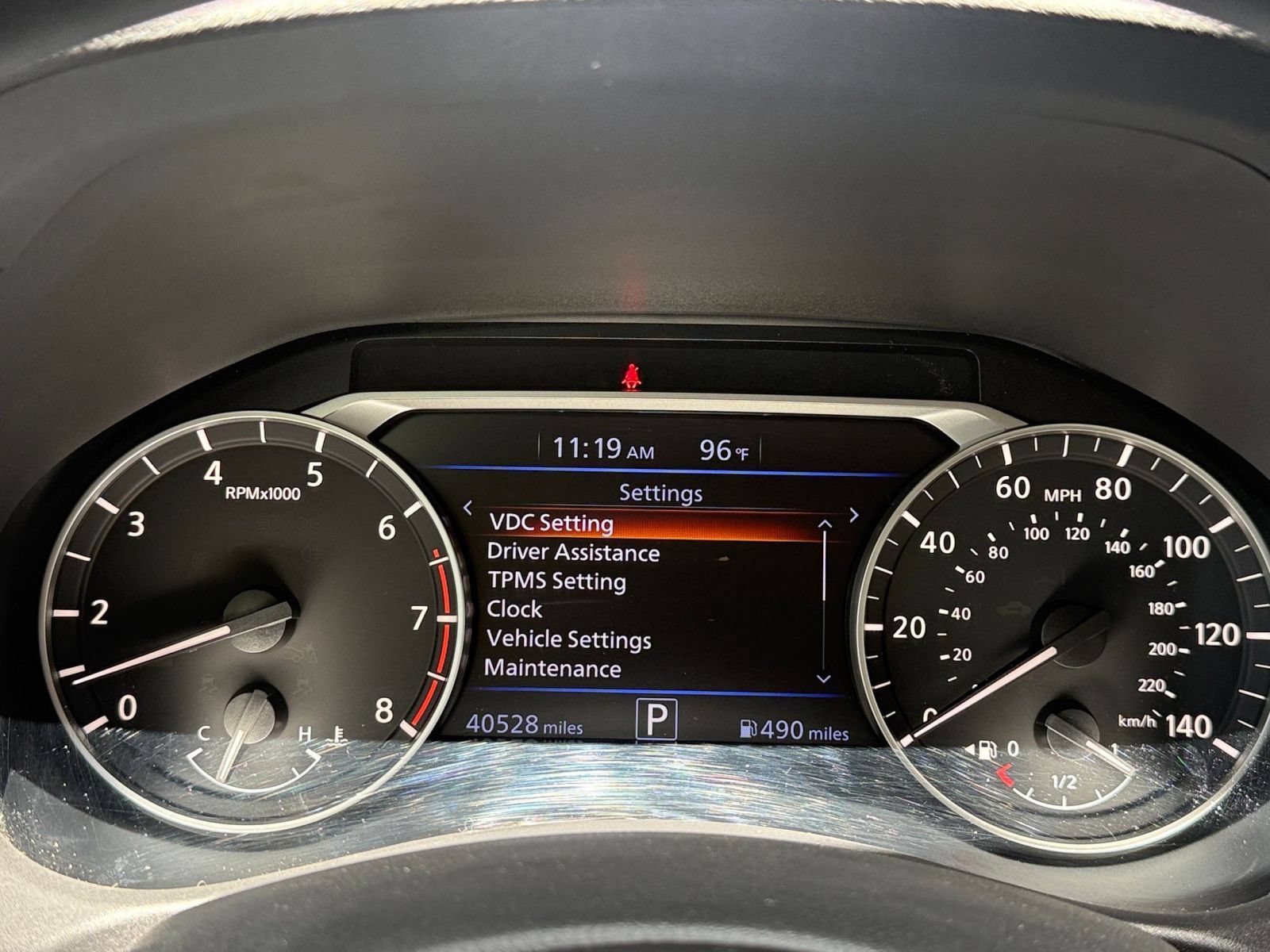Used 2025 Nissan Altima 2.5 SV FWD image 37