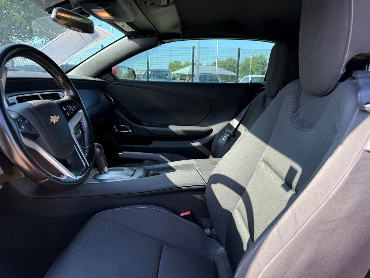 Used 2015 Chevrolet Camaro LT RWD image 9